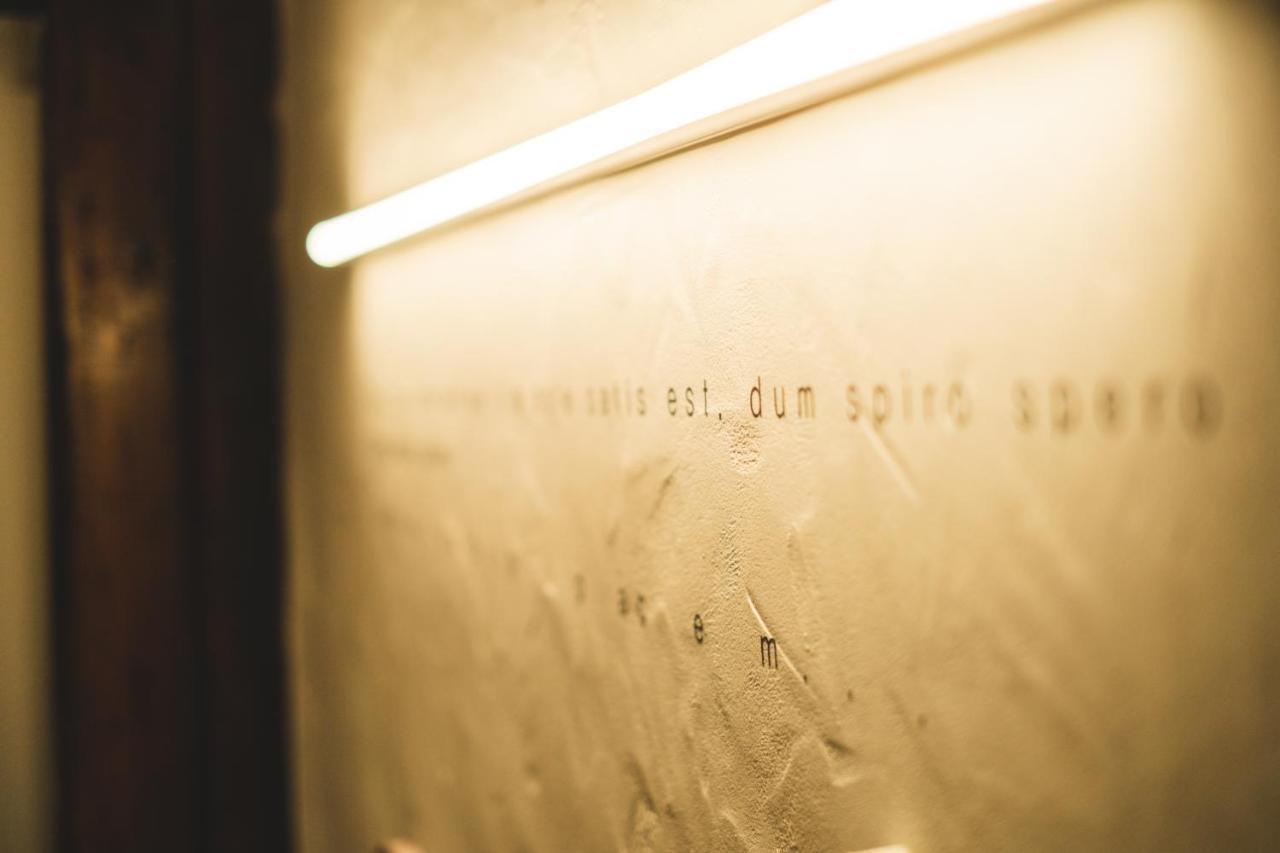 Viva La Vida - Jongno Hanok Private House Сеул Экстерьер фото