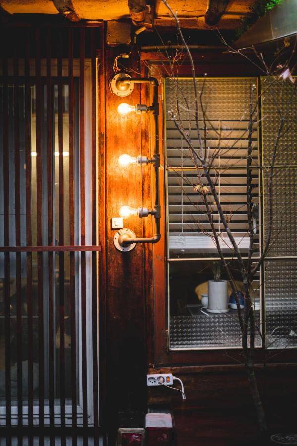 Viva La Vida - Jongno Hanok Private House Сеул Экстерьер фото